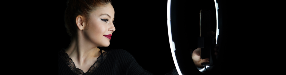 Ring Light, Ay Lamba ve Esnek Kollu Lamba Nasıl Kullanılır? Işıkların Amaca Göre Doğru Konumlandırılması